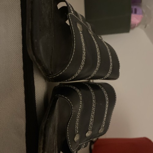 Schwarze pantoletten mit - schwarze,