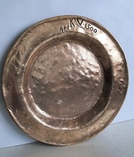 Eine Sehr Alte Messing Teller Handgefertigt