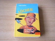 Löcher: Die Geheimnisse von