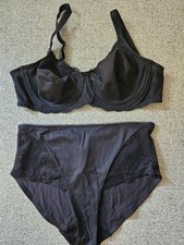 Triumph Modern Feeling W BH