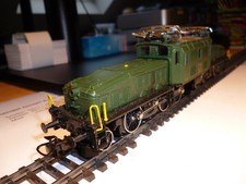 Märklin H0 3356 Schweizer Krokodil 13303 mit gelben Haltestangen analog
