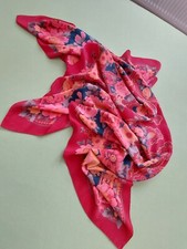 Großes Seidentuch 100% Seide  Rot/Orange ca. 125 x 134 cm auch als Pareo nutzbar