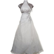 Ladybird, Hochzeitskleid