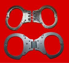 Handschellen CLEJUSO No. 19/R und Commando Industries, um 1980