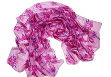 Leicht transparenter Schal aus