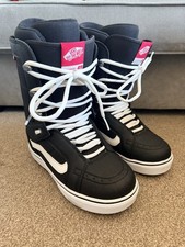 Vans Snowboard Boots Standard