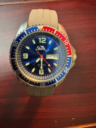 Taucheruhr diver shark - taucheruhr,