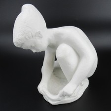 Wallendorf Porzellan Figur Mädchen Biskuitporzellan Erich Wurzer Entwurf 17,5cm