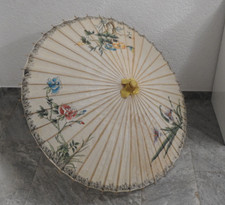 großer alter Vintage Schirm