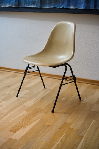 Eames sidechair charles ray - charles, &
