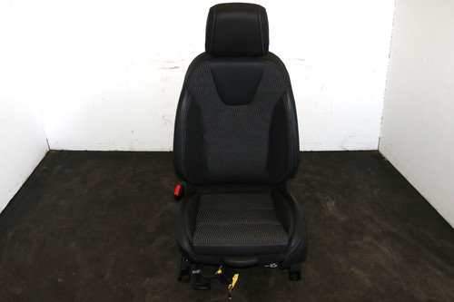 Opel insignia sitz vorne - opel,