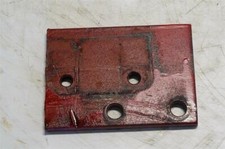 IHC Case 833 745 724 Motortyp D-239 DT-239 Halteblech für Dieselfilter