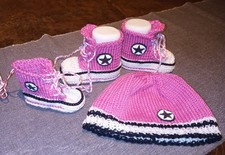 SET Baby-Chucks, Mütze