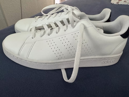 Adidas schuhe neu - 44,5,