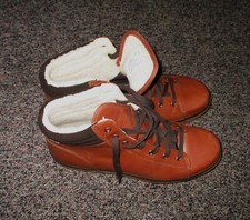 "KEDS" DAMENSTIEFELETTEN BOOTS KURZSTIEFEL Gr. 39,5 perfekte Duo: bequem warm...