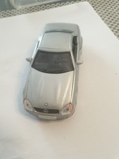 Maisto Mercedes-Benz SLK 230