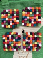 Filzkugeln Untersetzer 4 Stück 10x10 cm, bunt, neu