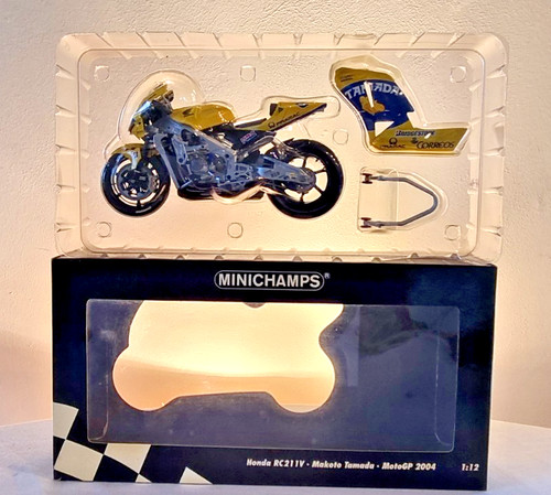 Minichamps honda rc211v - honda, makoto