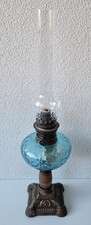 Schöne, antike Petroleumlampe