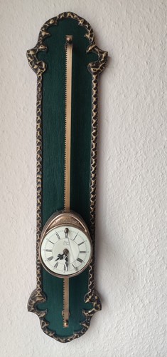 Wanduhr sägeuhr vorder - wanduhr,
