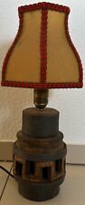Antike Tischlampe Wagenradnabe