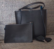 Zara Shopper Basic Collection in dunklem blauen Lederimitat