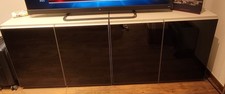 Moderner, Glas Sideboard