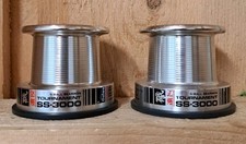 2 × Daiwa Tournament SS 3000 Whisker SS3000 Millionmax E-Spulen Ersatzspulen TOP