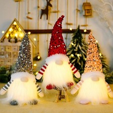 Weihnachtsdeko Set – 9 verschiedene Deko-Figuren für Winter & Festliche Stimmung