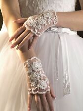 Neu  Brauthandschuhe Spitze Perlen Glasperlen  S / M ivory
