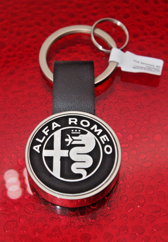 Alfa romeo schlüsselanhänger - alfa,