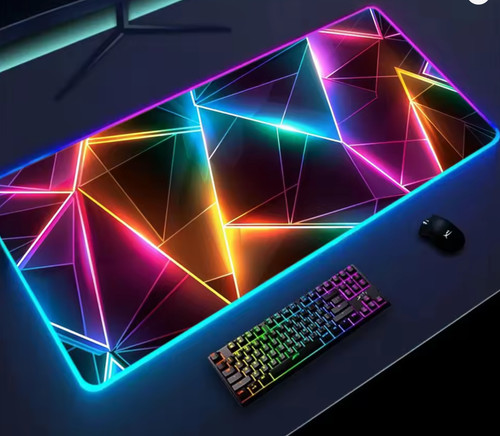 XXL RGB Gaming Mauspad Neu 3D
