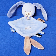 NATTOU HASE SCHMUSETUCH