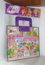 Kleiner Koffer Mit Aufkleber