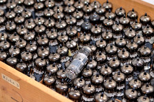 Siemens PCL805 / PCL 805, Röhre für Kopfhörerverstärker Endstufe, Endröhre, NOS