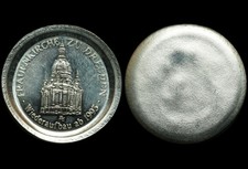 DRESDEN / SACHSEN: Einseitige