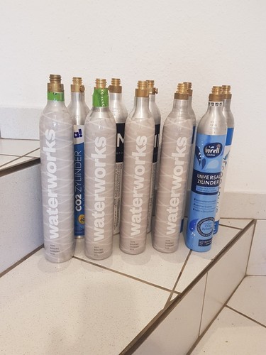 Leere zylinder für soda - 10,