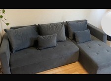 Graues Sofa mit Schlaffunktion. Vor 1,5 Jahren Gekauft ,Preis Verhandelbar