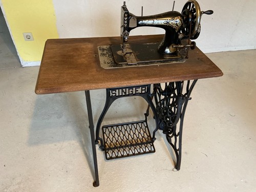 Alte singer nähmaschine mit - singer,