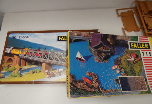 Faller 556 und 715 - b-556,