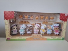 Sylvanian Families Baby Bäcker Bäckerei Set 7 Figuren Maus Panda Katze Hund Hase 
