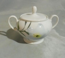 Fleur de Chine Aida v. Rosenthal , Zuckerdose mit Deckel Höhe 10,5 cm