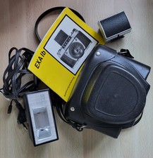 EXA 1b Kleinbild-Spiegelreflexkamera mit Blitzgerät Elgawa SL3