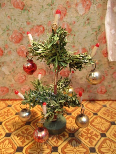 Antiker kleiner weihnachtsbaum - antiker,