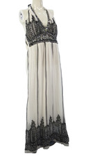 Verziertes Maxikleid weiß