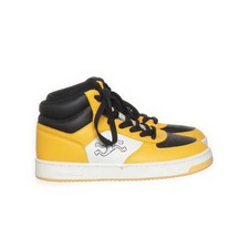 AirWalk, Trainingsschuhe