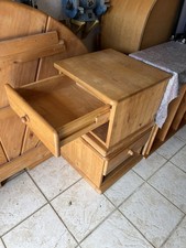 2X Nachttisch 