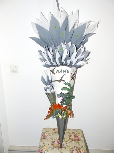 Schultüte rex zuckertüte - schultüte, t-rex