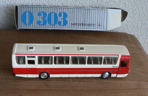 Schuco modell mercedes omnibus - modell,