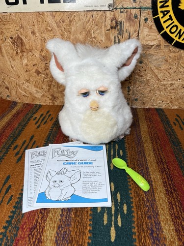 Furby 2005 marshmallow white - ,